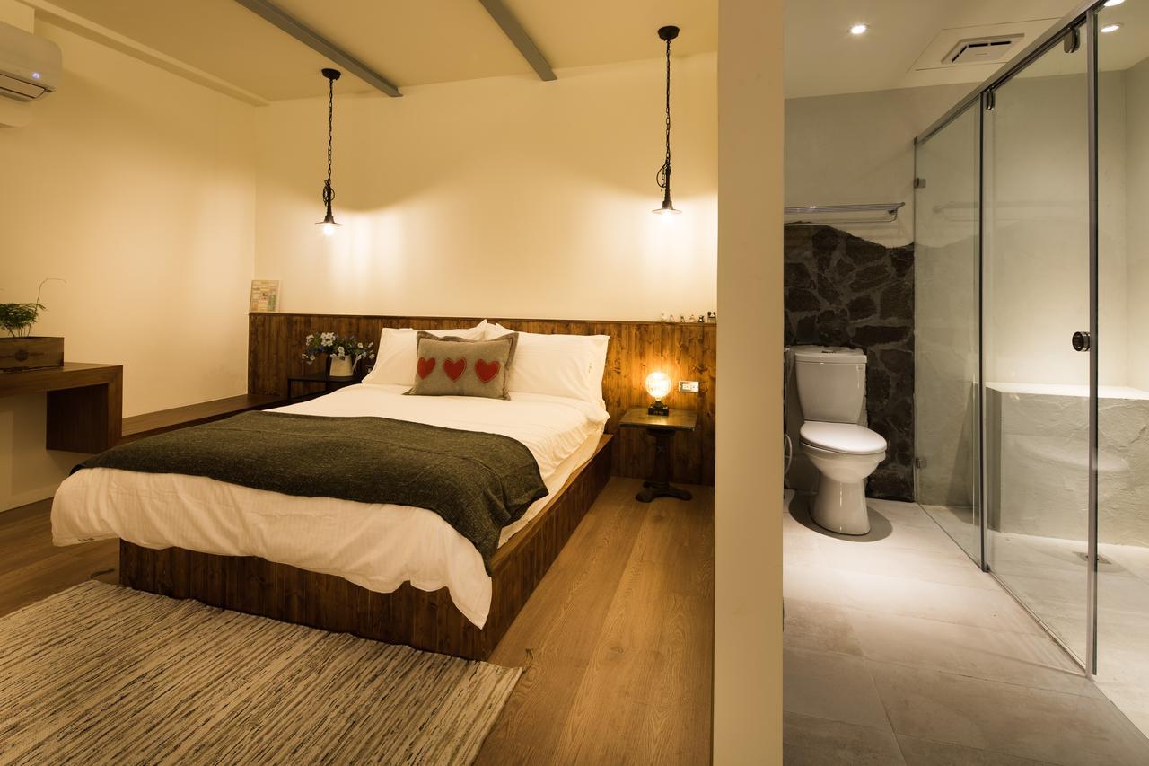 Haku Beach Days Inn Nanwan Extérieur photo