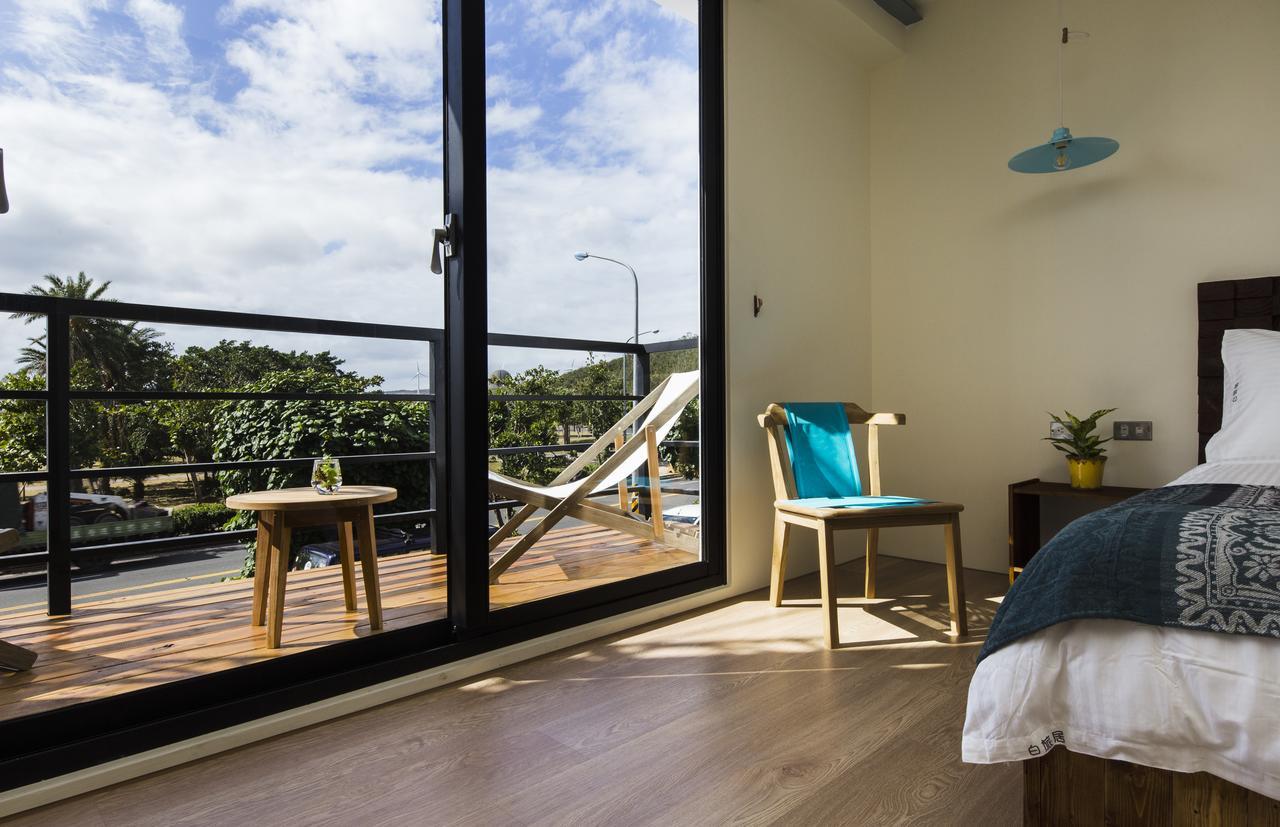 Haku Beach Days Inn Nanwan Extérieur photo