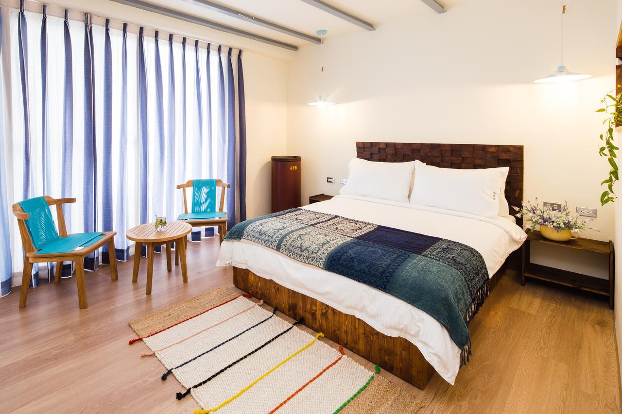 Haku Beach Days Inn Nanwan Extérieur photo