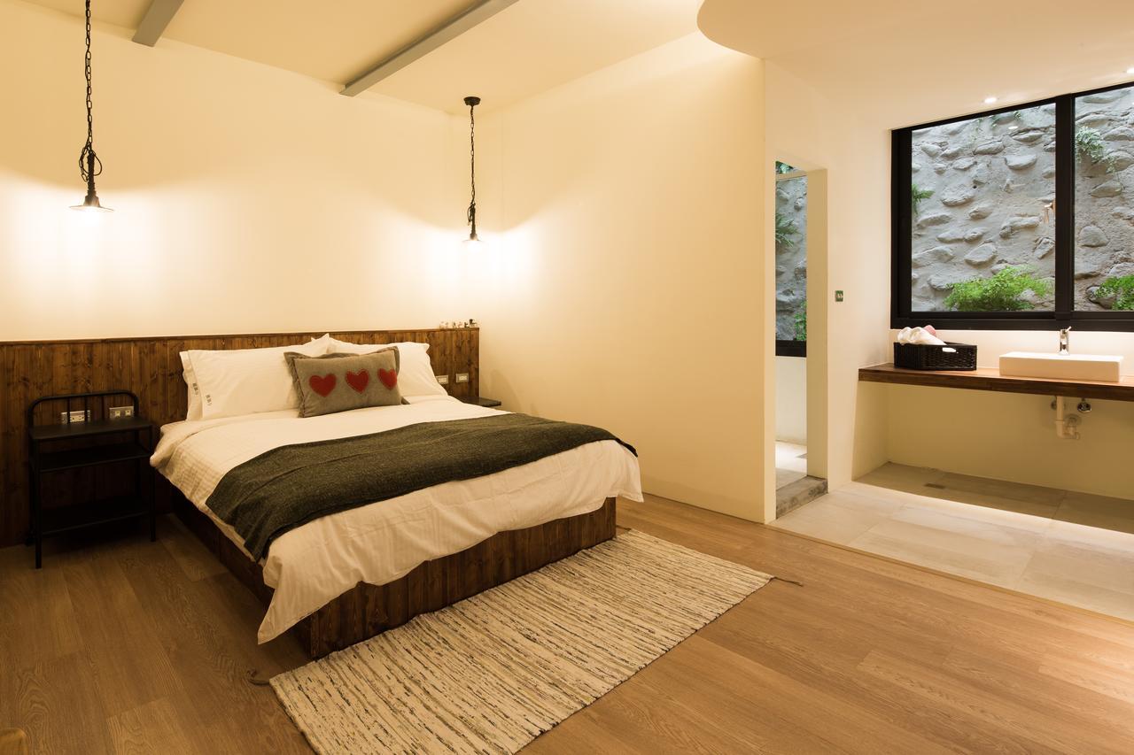 Haku Beach Days Inn Nanwan Extérieur photo